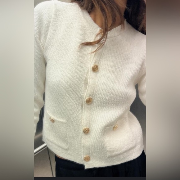 🔥🔥Zara Button-Up Women's Sweater - Picture 3 of 4